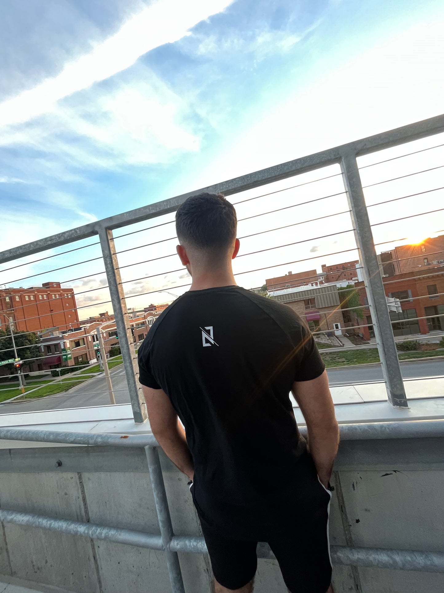 001 Short Sleeve Black