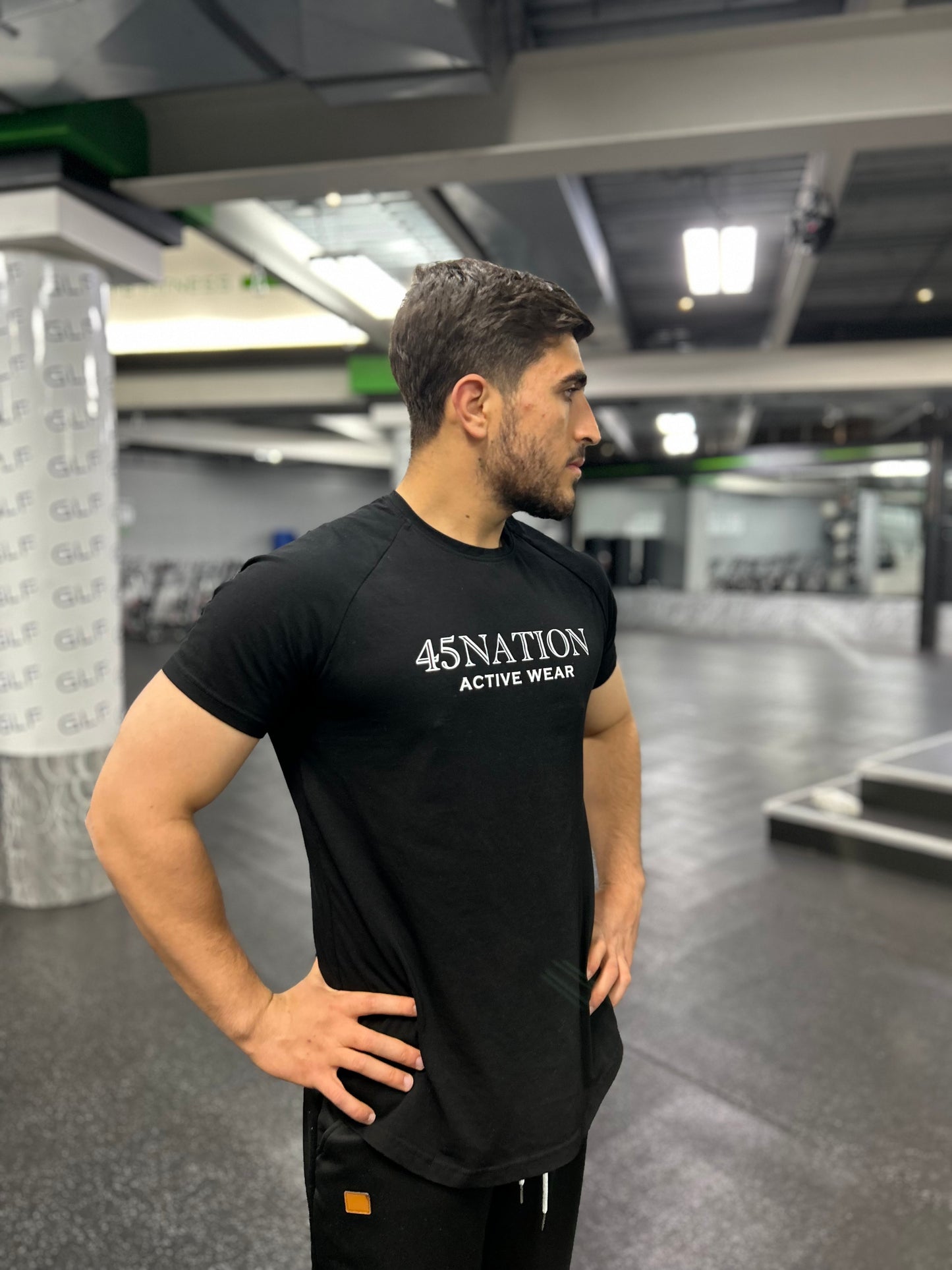 001 Short Sleeve Black
